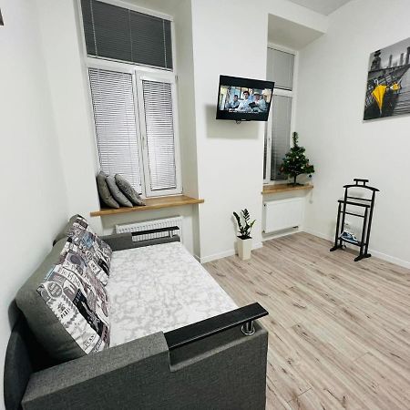 Transfer Apartament І.Franka 59 Lviv Buitenkant foto