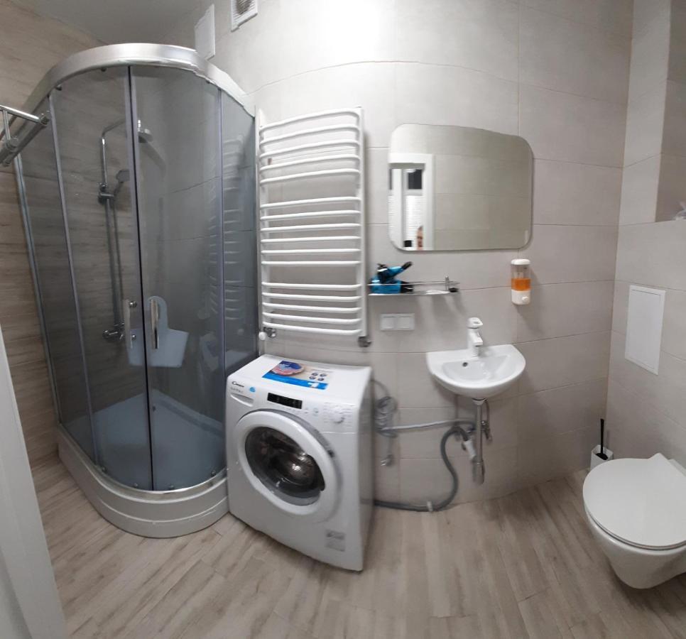 Transfer Apartament І.Franka 59 Lviv Buitenkant foto